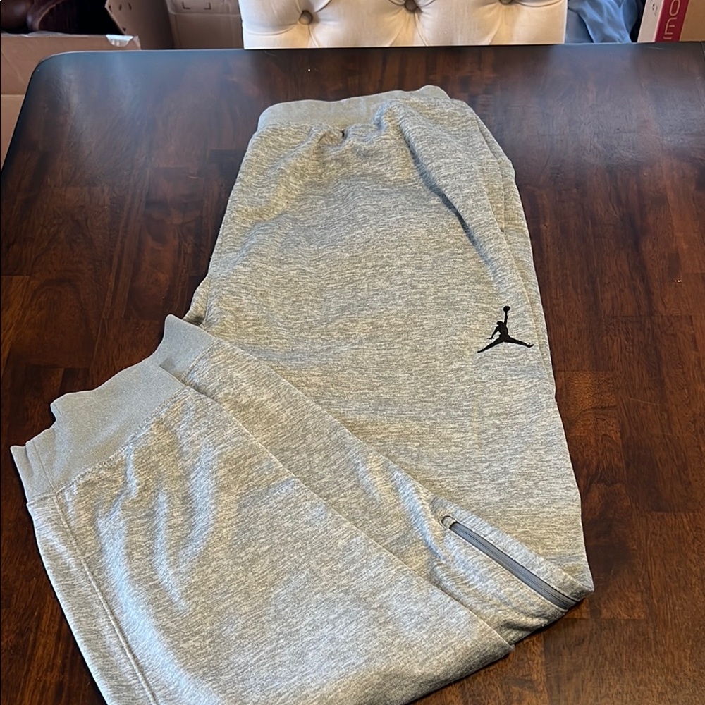 Jordan Gray Joggers Set with Iconic Logo